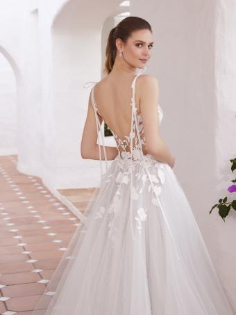 Love by Enzoani Style #Clover #1 Ivory/Blush/Nude thumbnail