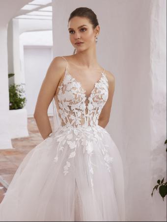 Love by Enzoani Style #Clover #3 Ivory/Blush/Nude thumbnail