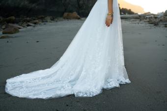 All Who Wander Style #Story #8 (IV-PL) Ivory Gown w Porcelain Tulle Side Plunge thumbnail
